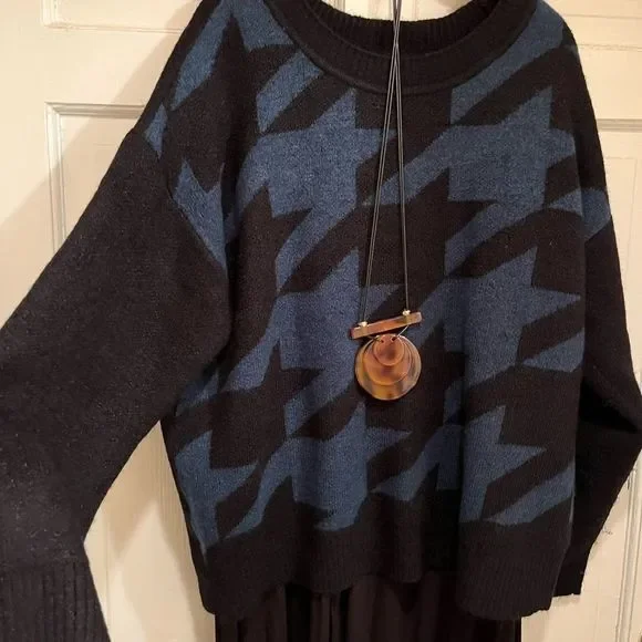 Evri Houndstooth Plus Size Sweater Sz 1X - Picture 4 of 6